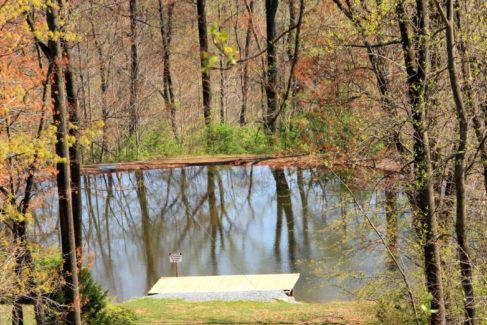 Pond_Fall_Beautiful_Retreat