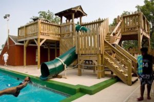 Pool_Youth_Water Slide_Summer