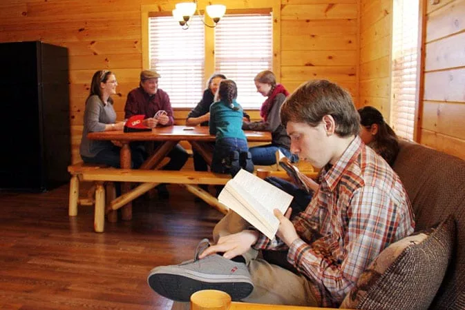Large_Retreats_Cabins Large Retreats Cabins