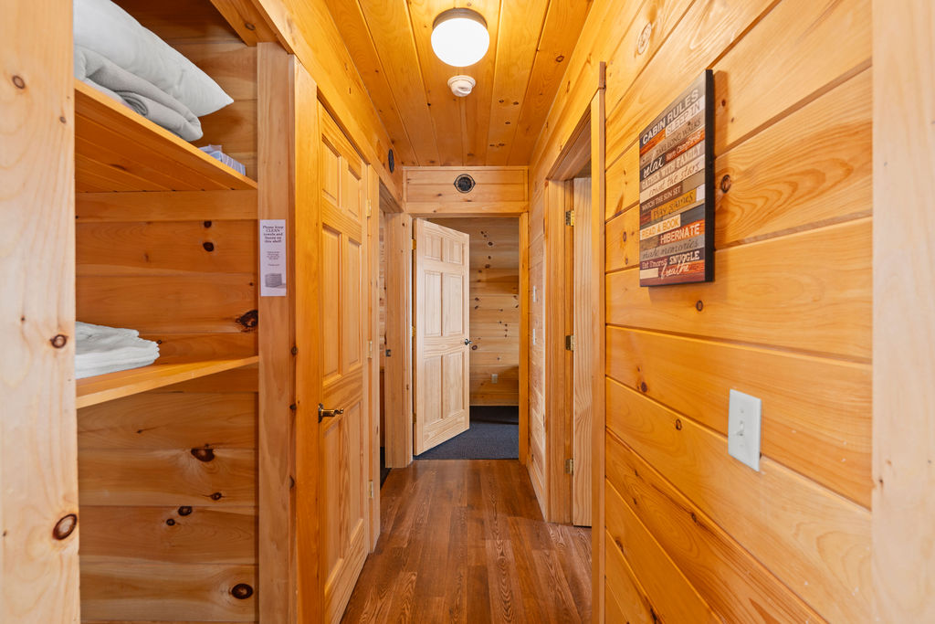 Cabin Overnight Getaway 7