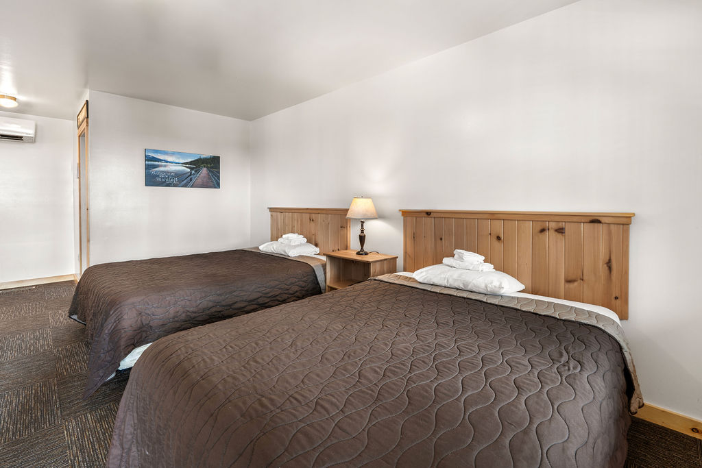 Lodge Room Overnight Retreat 3