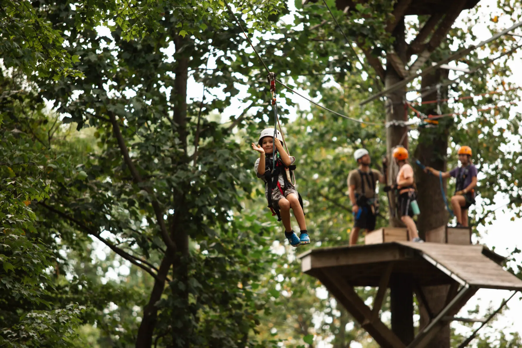 Kids Summer Flying V Ziplines Kids Summer Flying V Ziplines Scaled
