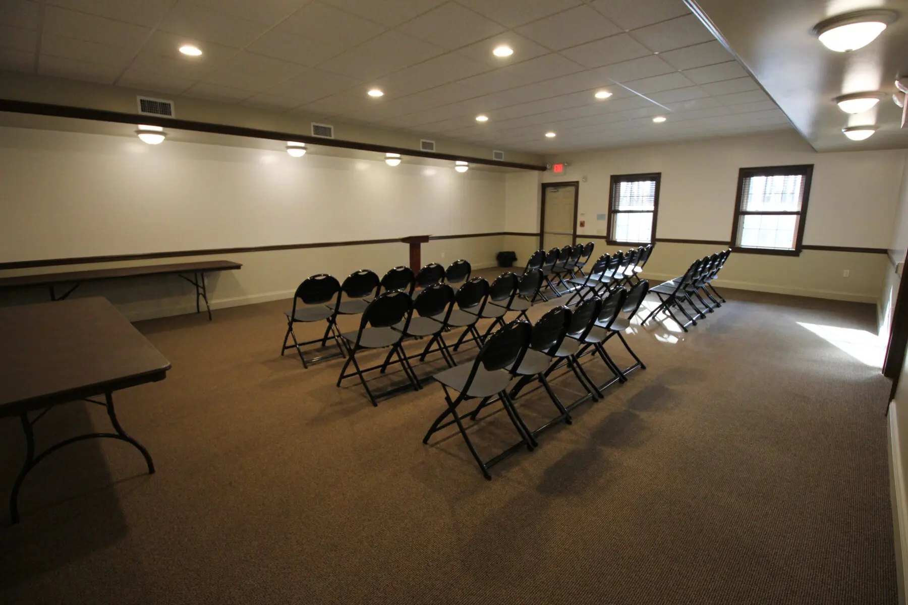 Meeting Room L Retreat Meeting Room L Retreat Scaled